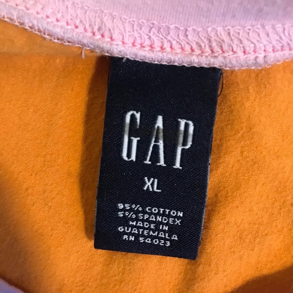 GAP T-shirt - Picture 3 of 3